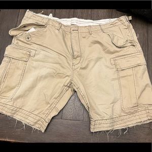 Mens Big and Tall Distressed Cargo Shorts